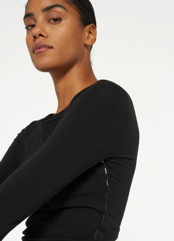 THE BOAT NECK TEE | black