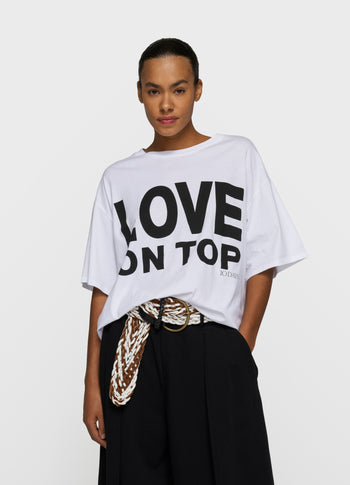 love tee | white