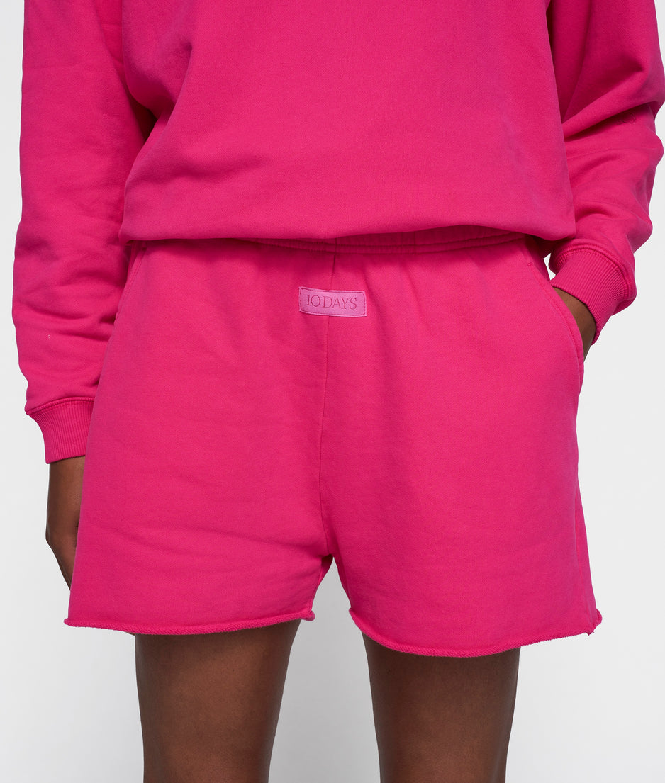shorts | neon pink