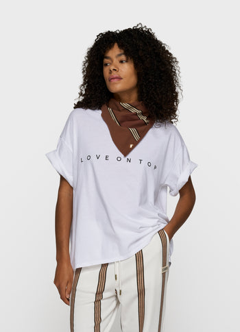 love tee | white