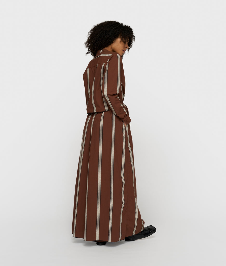 cropped knot blouse | deep brown