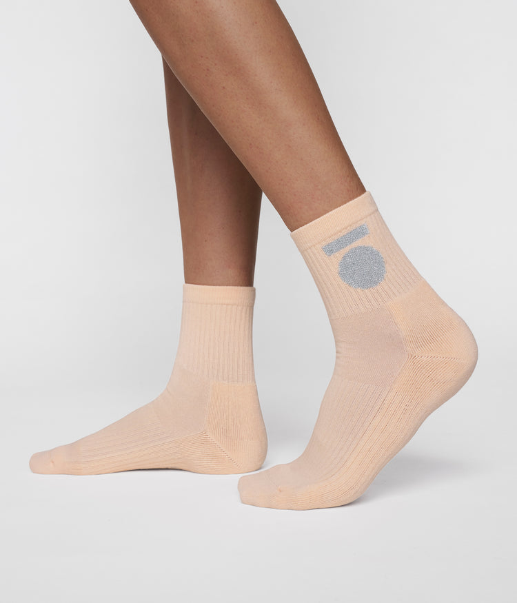 socks medal | peach