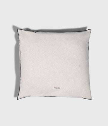 pillow contrast 60x60 | soft white melee