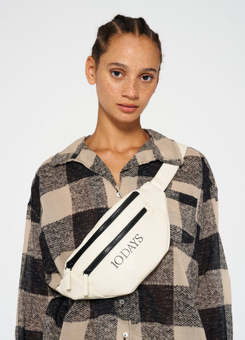 oversized shirt check | black
