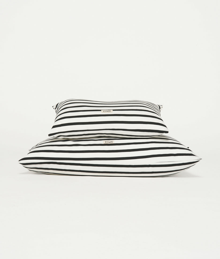 THE PILLOW COVER STRIPES 40x60 | ecru/black