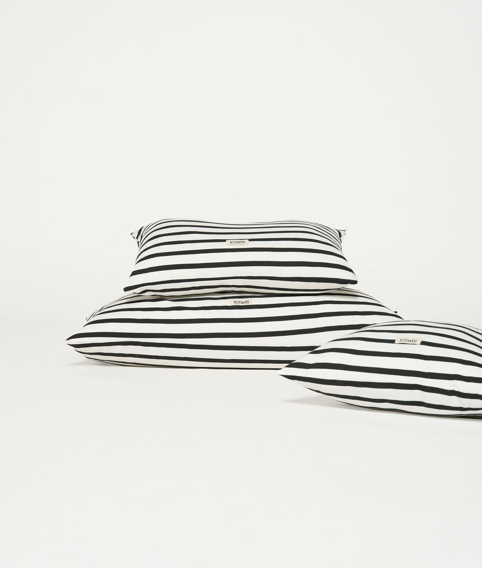 pillow stripes 40x60 | ecru/black