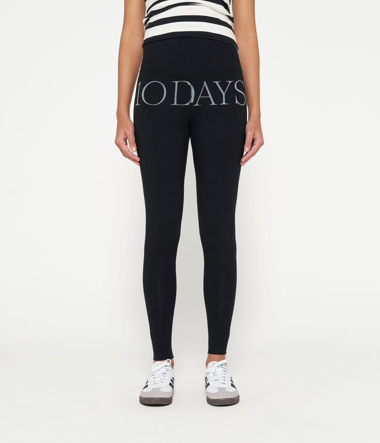 logo yoga leggings | black