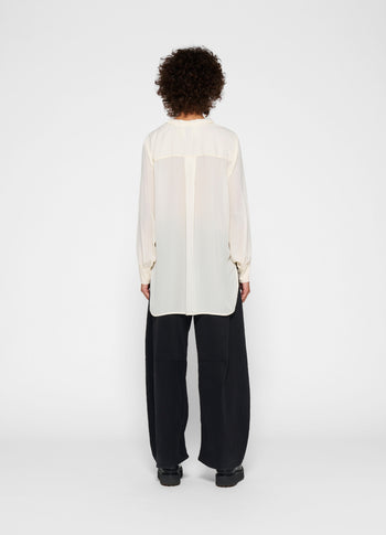 flowy blouse | cream