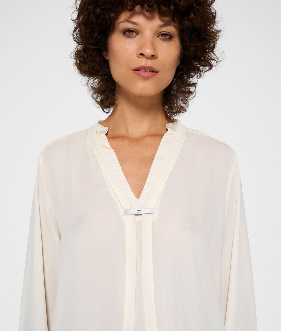 flowy blouse | cream
