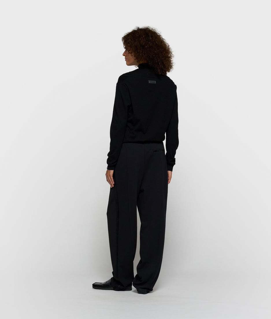 deep neck knit sweater | black