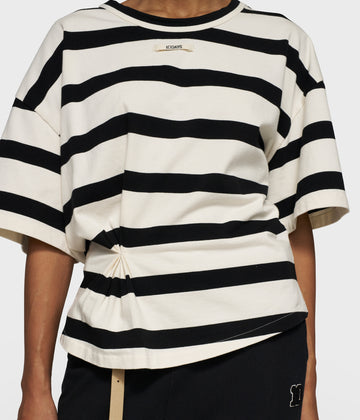 tee gathering stripes | ecru/black