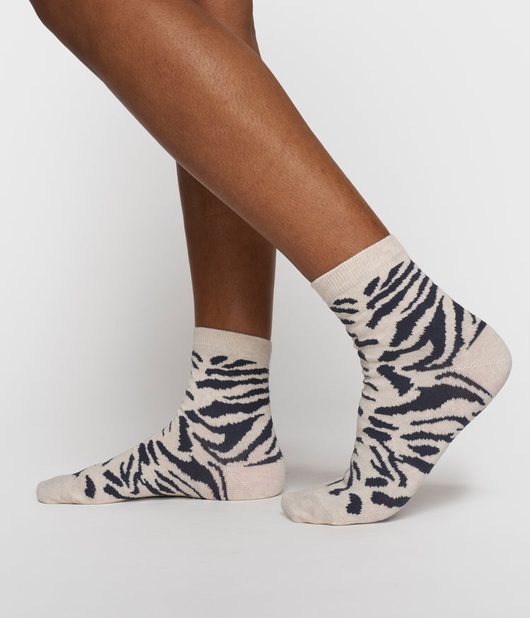 socks zebra | soft white melee