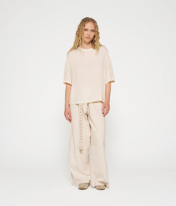 blouse tee | light natural