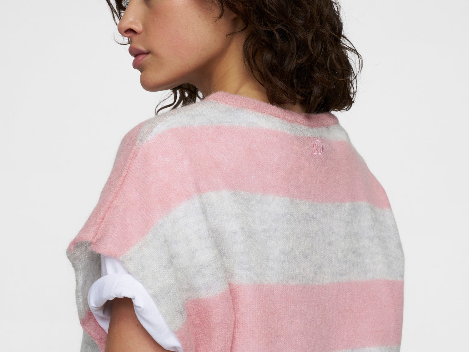 thin knit tee | dark raspberry/white grey melee