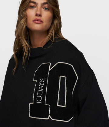 baseball sweater 10 | black