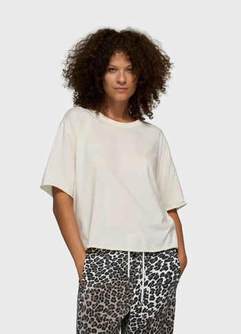 short sleeve tee logo | pearl