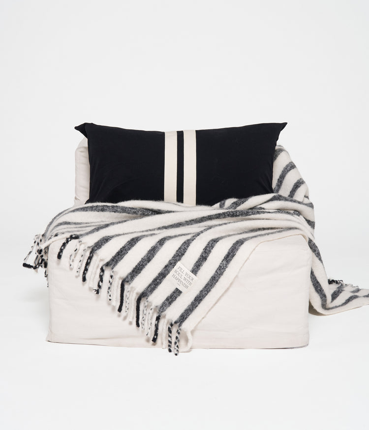 blanket stripes | ecru/black