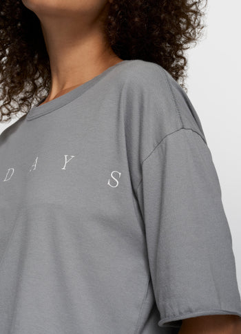 short sleeve tee logo | light graphite