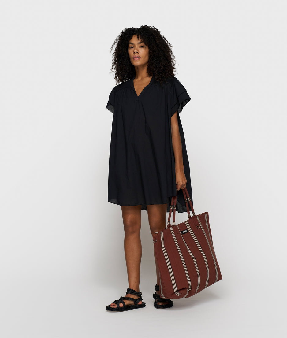 a-line ruffle dress | black