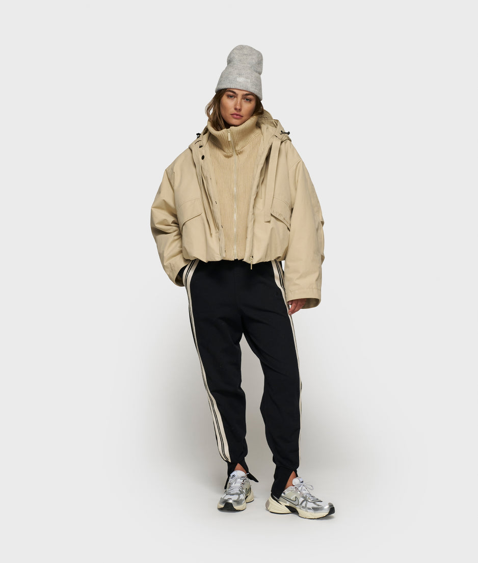 the queen parka | pure sand