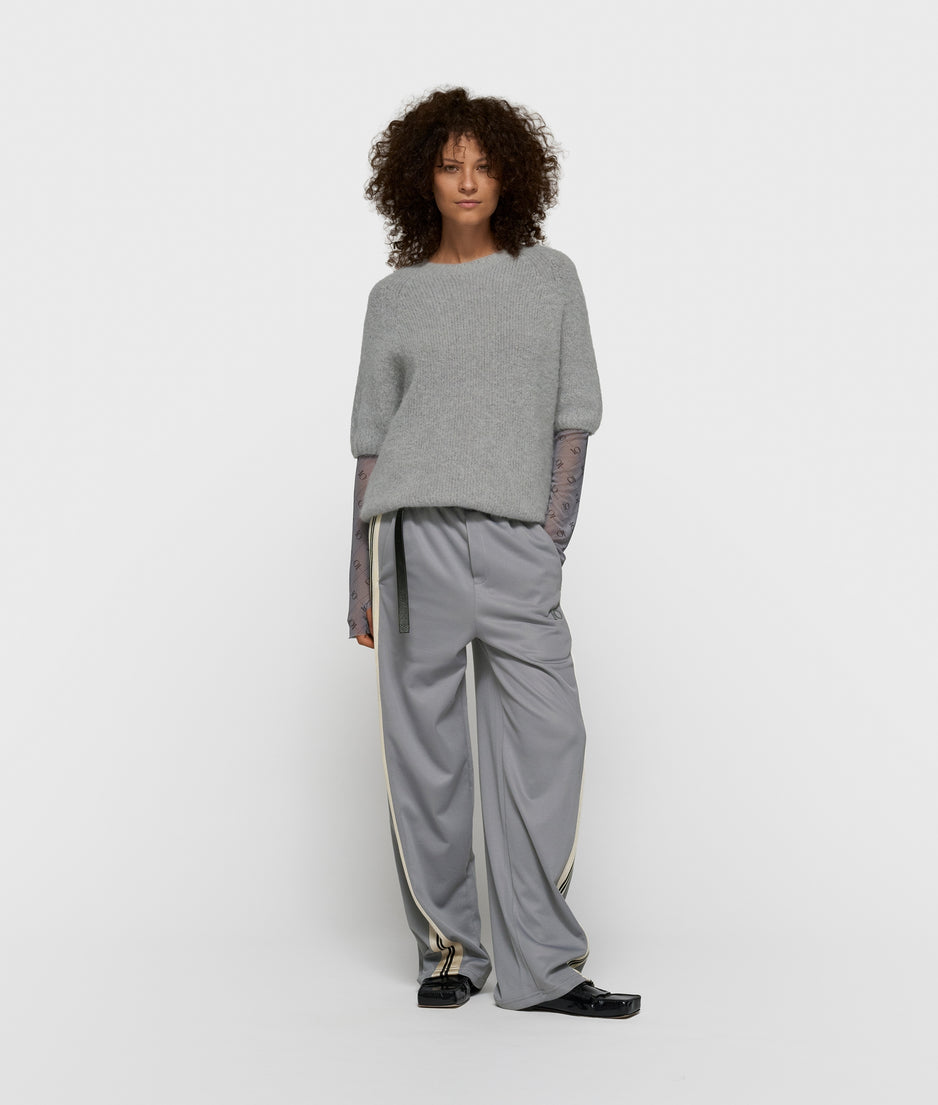 short sleeve knit sweater | light graphite