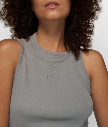 a-symmetric rib top | light graphite