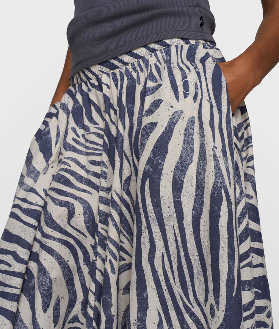wide skirt zebra voile | light vanilla