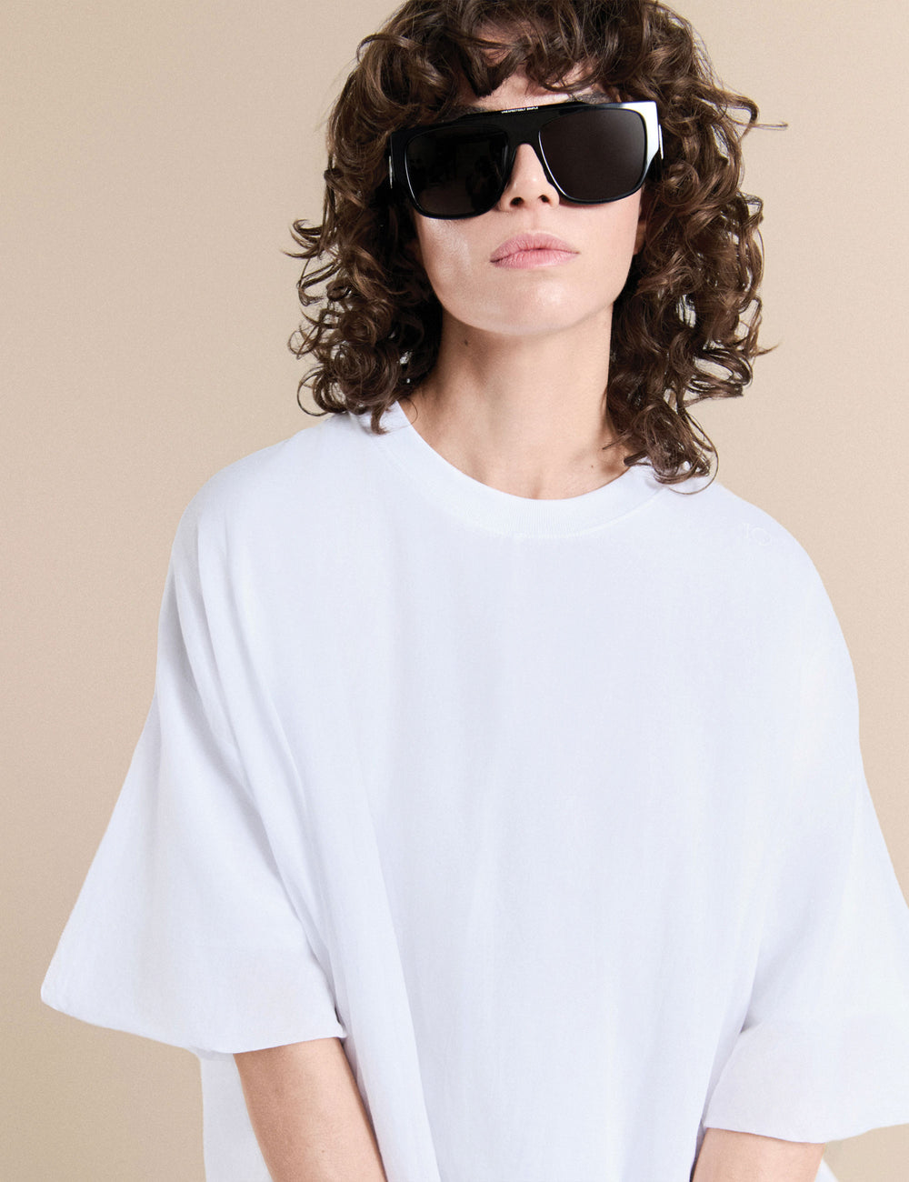 TOPS & TEES