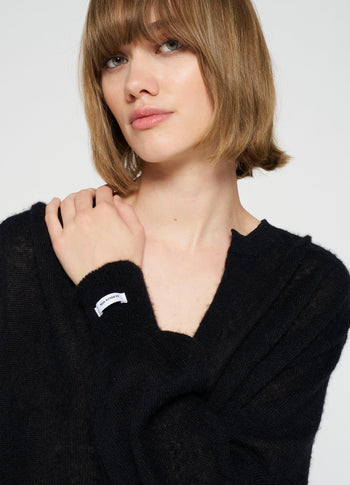 thin alpaca knit blouse | black
