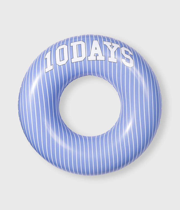 swimming ring stripes | blue bell