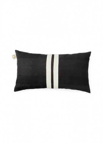 THE PILLOW COVER LONG | black